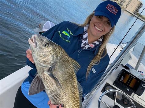 reel compulsive fishing charters